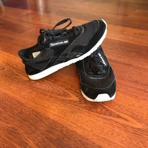 Reebok Classic black sneaker